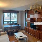 Rent a room of 90 m² in Pamplona