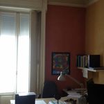 Affitto 1 camera appartamento di 165 m² in Novara