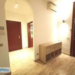 Affitto 3 camera appartamento di 80 m² in Milan