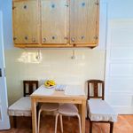 Rent a room of 120 m² in Lisboa