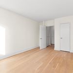 Rent 1 bedroom apartment of 52768 m² in New York City