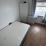 Rent 3 bedroom house in Dagenham