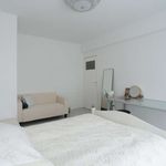 Appartement de 60 m² avec 1 chambre(s) en location à Sint-Gillis