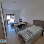 Affitto 6 camera appartamento di 140 m² in Teramo