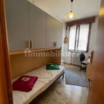 Rent 5 bedroom apartment of 157 m² in Modena