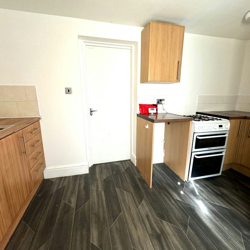 Flat to rent on Anlaby Road HU3,  Hull,  HU3 Anlaby Common