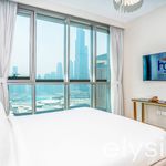 Rent 4 bedroom apartment of 164 m² in Dubai