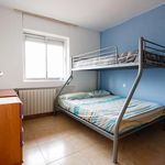 Rent a room of 114 m² in Alcalá de Henares