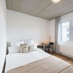 Miete 4 Schlafzimmer wohnung von 10 m² in Frankfurt
