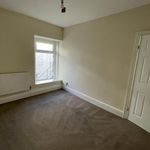 Rent 3 bedroom flat in Ammanford