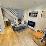 Rent 2 bedroom house in Preston