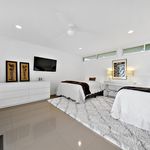 Rent 2 bedroom apartment of 167 m² in Indian Wells