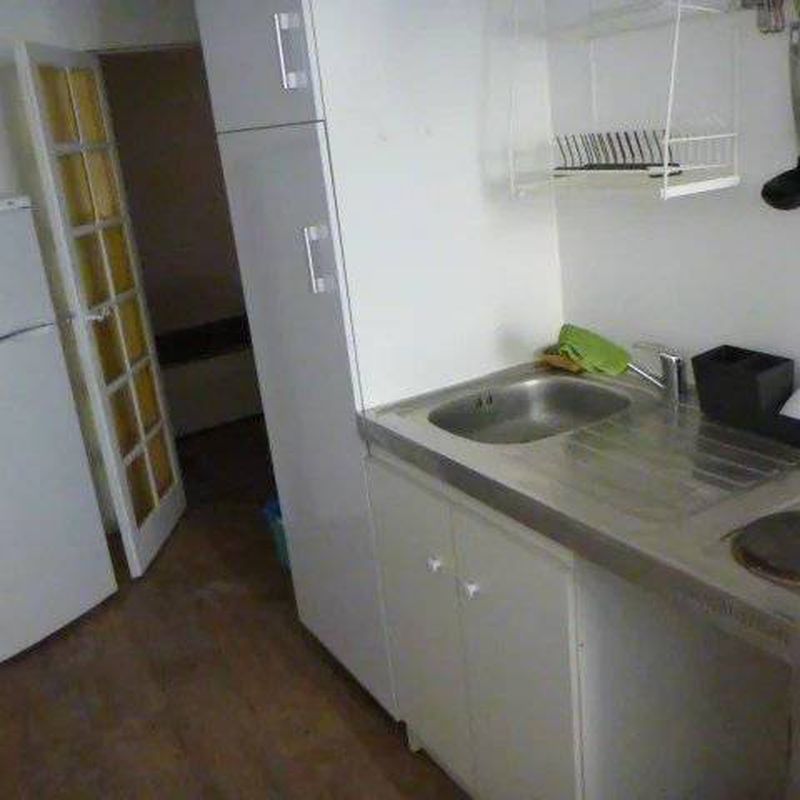 Rental apartment Aix-en-Provence, 2 rooms, 1 bedroom, 30.14 m², €619 / Month (Fees included)
