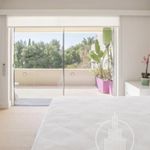 Rent 5 bedroom apartment of 37000 m² in Vouliagmeni