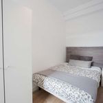 Rent a room of 180 m² in Valencia