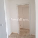 Affitto 3 camera appartamento di 110 m² in Seregno