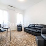 Rent 4 bedroom apartment of 170 m² in Venezia