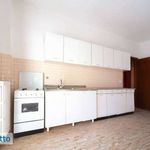 Affitto 3 camera appartamento di 110 m² in Biella