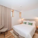 Rent 3 bedroom apartment of 99 m² in Porto