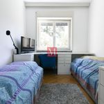Rent 4 bedroom apartment of 150 m² in Zagreb