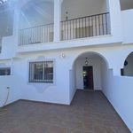 Rent 3 bedroom house of 421 m² in Nueva Andalucía