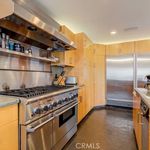 Rent 5 bedroom apartment of 522 m² in Manhattan Beach