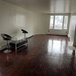 Rent 3 bedroom apartment in Weehawken