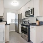 Rent 2 bedroom apartment of 78 m² in Huntington Beach