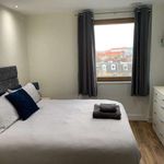 Rent 2 bedroom flat of 846 m² in Kingston upon Thames