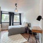 150 m² Zimmer in Köln