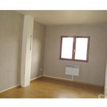 Rent 6 bedroom house of 108 m² in Donzère