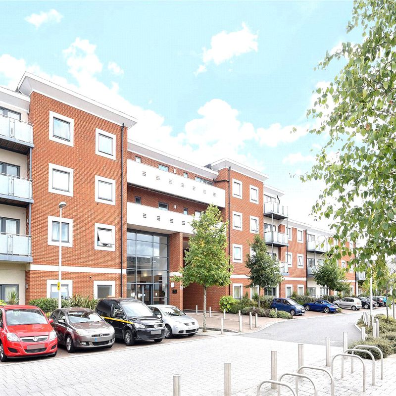 Flat to Rent in Reading - Heron House - REL210357 Whitley