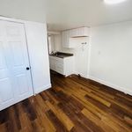 Rent 2 bedroom apartment of 74 m² in Waterbury