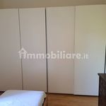 Affitto 4 camera appartamento di 100 m² in Parma