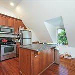 Rent 3 bedroom apartment of 2100 m² in Dobbs Ferry