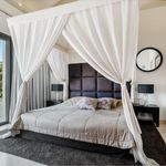 Rent 4 bedroom apartment of 190 m² in Blancas
