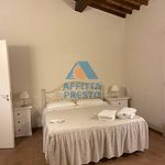 Affitto 3 camera appartamento di 100 m² in Florence