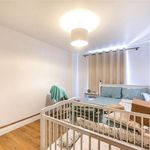 Rent 2 bedroom apartment of 86 m² in London
