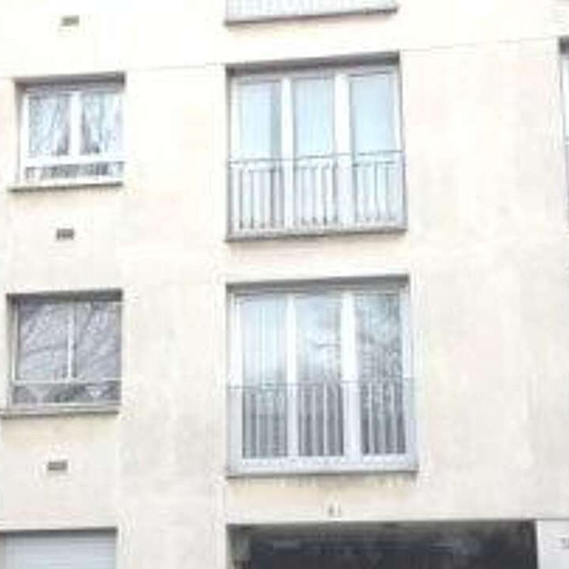 Location appartement 1 pièce 29 m² Issy-les-Moulineaux (92130)