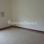 Affitto 4 camera appartamento di 120 m² in Fontaneto d'Agogna