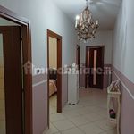 Affitto 3 camera appartamento di 109 m² in Giugliano in Campania