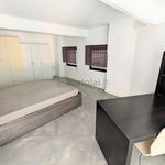 Affitto 7 camera appartamento di 150 m² in Genova