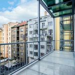 Pronajměte si 5 ložnic/e byt o rozloze 183 m² v Praha