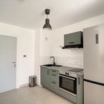 Rent 2 bedroom apartment of 40 m² in Fontainebleau