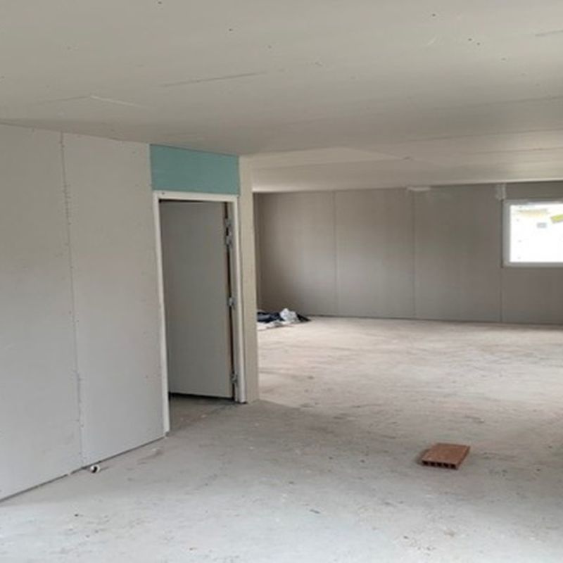 Location Local commercial 83300, DRAGUIGNAN france