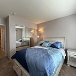 Rent 2 bedroom apartment of 93 m² in Palm Desert