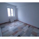 Rent 3 bedroom apartment of 44 m² in VILLIERS