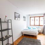 Rent a room of 104 m² in Rueil-Malmaison