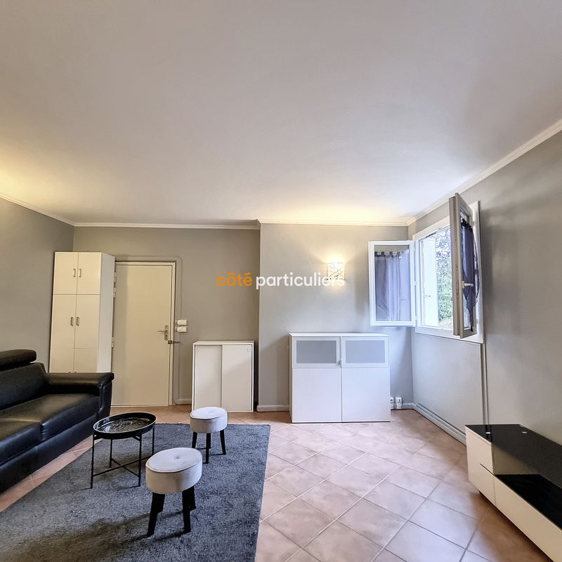Location
Appartement
 32 m² - 
 1 pièce - 
Sèvres (92310)