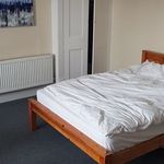 Rent 10 bedroom house in South East England